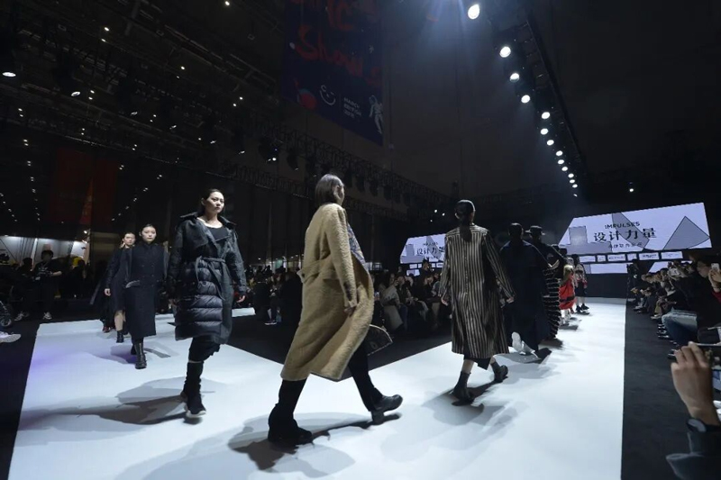 聚势广州,向上共生! 2026大湾区(国际)服装及时尚生活展览会提质升维!